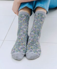 Tiaclasse ジャガード花柄ソックス