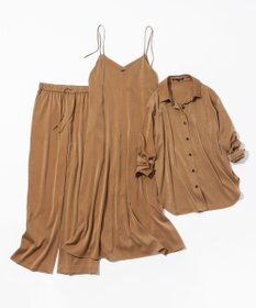 23区 L 【見上愛さん着用/Oggi10月号掲載/洗える】スエーディーサテン ワイド パンツ