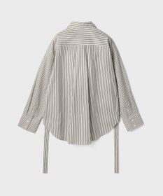 GRACE CONTINENTAL エンブレム刺繍シャツ