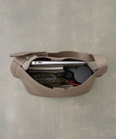 IACUCCI ルオータ ワンハンドルトート ALCE