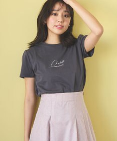 Feroux スクリプトプリント Tシャツ