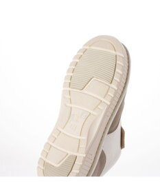 ing <ing>【サスティナブル】厚底レースアップスニーカー