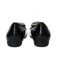 Bridget Birkin 【Bridget Birkin】バックルアクセントレインパンプス