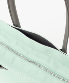 Y'SACCS ナイロン×リサイクルレザー　ホック2WAYトート　Mサイズ