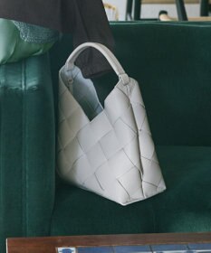 23区 イントレチャート ワンハンドル バッグ ベージュ系