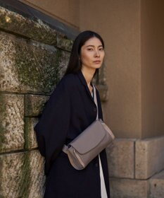 MIYABIYA LAQUOH【撥水加工】ミニマルナイロン ボディバッグ