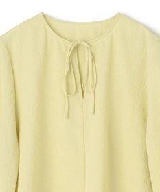 UNFILO 【洗える】シアーサッカーボリュームスリーブブラウス