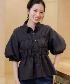 Tiaclasse シャーリングパフスリーブブラウス