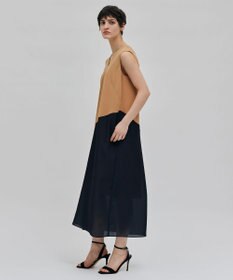 BEIGE， ARAZY / Vネックワンピース