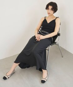 steppi スクエア グルカ パンプス ベージュ×ブラック