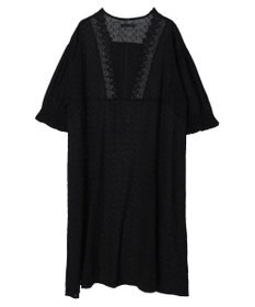 Green Parks Ｉ　胸元レース７分袖ワンピース