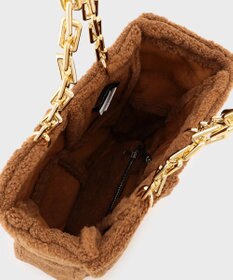 GRACE CONTINENTAL LA フェイクボアバッグ