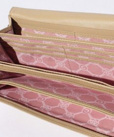 CLATHAS ワッフル　フラップ長財布