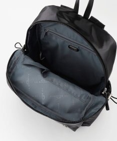 LA BAGAGERIE メタリックドロストポケット　リュックサック