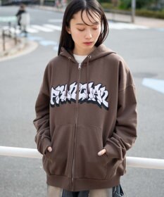 WEGO 【ユニセックス着用ITEM】ワッペンロゴZIPパーカー