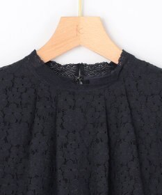 組曲 L 【先行予約・WEB限定】フラワーラッセルレーススタンド襟 ブラウス