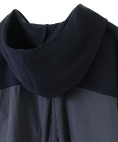 Green Parks ダンボールドッキングｚｉｐパーカー