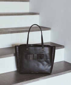Maison de FLEUR フロントリボン3ルームトートバッグ