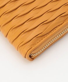 LA BAGAGERIE シープレザープリーツ加工ラウンドウォレット