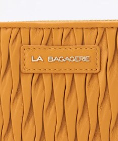 LA BAGAGERIE シープレザープリーツ加工ラウンドウォレット