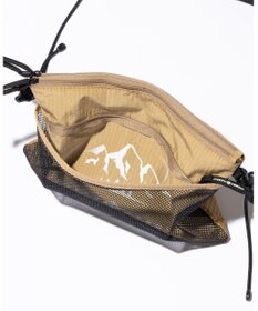 JOSEPH ABBOUD MOUNTAIN 【CREA掲載・軽量/ECO撥水/男女兼用】サコッシュ