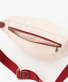 UNBILLION Otias 8号キャンバスシュリンクレザーボディバッグ