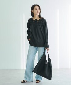 YECCA VECCA フラワーレースブラウス