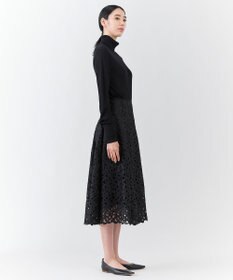 23区 L 【エステータ】ジオメトリックレース スカート