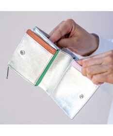 tsumori chisato CARRY ラブワッペン 2つ折り財布 ミニ財布