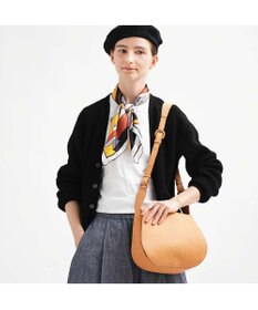 genten クオイオ　かぶせ付きショルダーバッグ