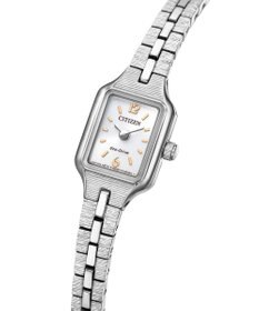 CITIZEN 【小さくて可愛い】アンティークな雰囲気 13.7mm 光発電エコ・ドライブ