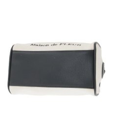 Maison de FLEUR チャーム付きキャンバスボストンバッグ