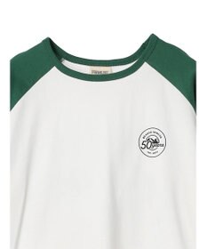 AMERICAN HOLIC ラグランフォトプルオーバー／ＰＥＡＮＵＴＳ