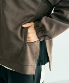 YECCA VECCA サイドプリーツノーカラーブルゾン