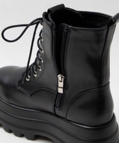 WEGO ボリュームレースアップショートブーツ