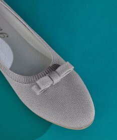 Tiaclasse 【安田美沙子さん着用/小倉優子さん着用・洗える/撥水】プチリボンニットフラットパンプス