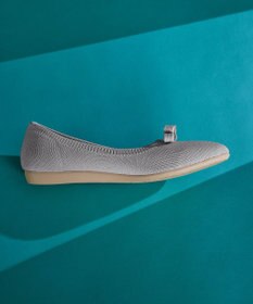 Tiaclasse 【安田美沙子さん着用/小倉優子さん着用・洗える/撥水】プチリボンニットフラットパンプス