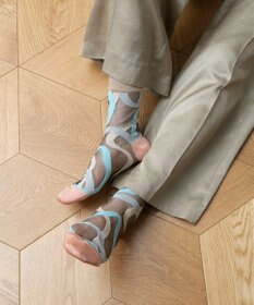 TRICOTE METRO SHEER SOCKS／メトロシアーソックス