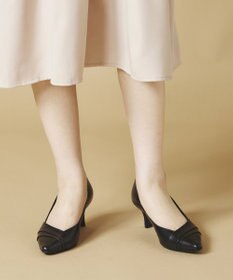 Dominic3 切り替えデザイン ヒールパンプス