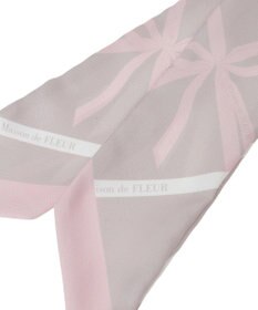 Maison de FLEUR リボンモチーフ柄スカーフ