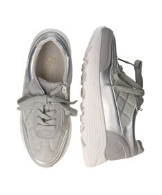 Bridget Birkin 【Bridget Birkin】インヒールキルティングスニーカー