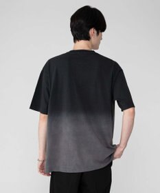 WEGO 【ユニセックス着用ITEM/MLサイズ展開】グラデーションワンポイントT（SS）