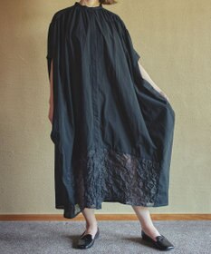 muuc キャッチ裾切り替えフレンチスリーブワンピース〈前開きで羽織にも〉〈日本製〉〈上品な透け感〉〈体型カバー・フリーサイズ〉〈モードな異素材・コットンローン使用〉