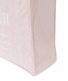 Maison de FLEUR ブランドロゴ刺繍キルティングスクエアトート