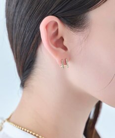 Phoebe 【痛くないシリーズ/金属アレルギー対応】ダブルラインビジューライトフィットイヤリング　ゴールド