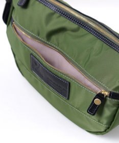 FOLNA RD ユニセックスナイロン ショルダー M-SIZE