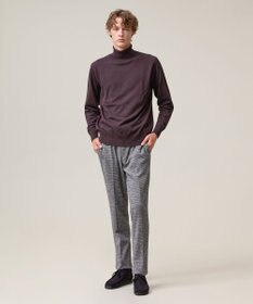 J.PRESS MEN 品よく暖かで首元からスマートに【ストレッチ / イージーケア】【FLEX YARN】タートルネック ニット