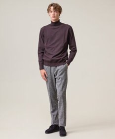 J.PRESS MEN 品よく暖かで首元からスマートに【ストレッチ / イージーケア】【FLEX YARN】タートルネック ニット