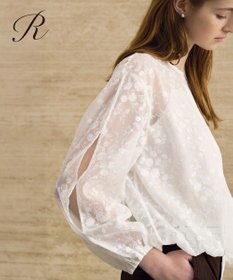 23区 【R(アール)】エンブロイダリーフラワー ブラウス ホワイト系