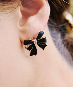 Tiaclasse   【金属アレルギー対応】リボンモチーフピアス